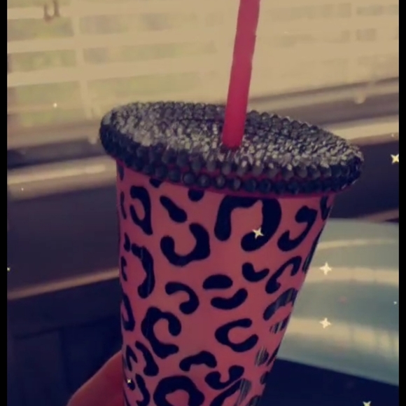 Custom Pink Lepord Print Color Changing Cup - Picture 2 of 6